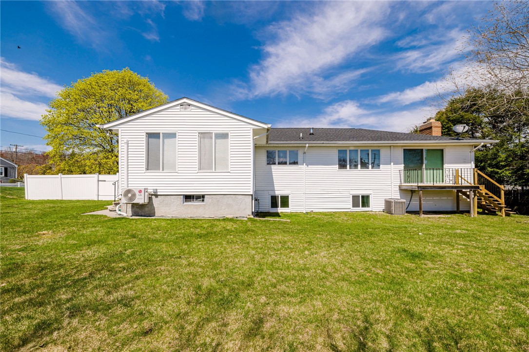 34 Cherry Hill Road Johnston, RI 02919 - Photo 5 of 50