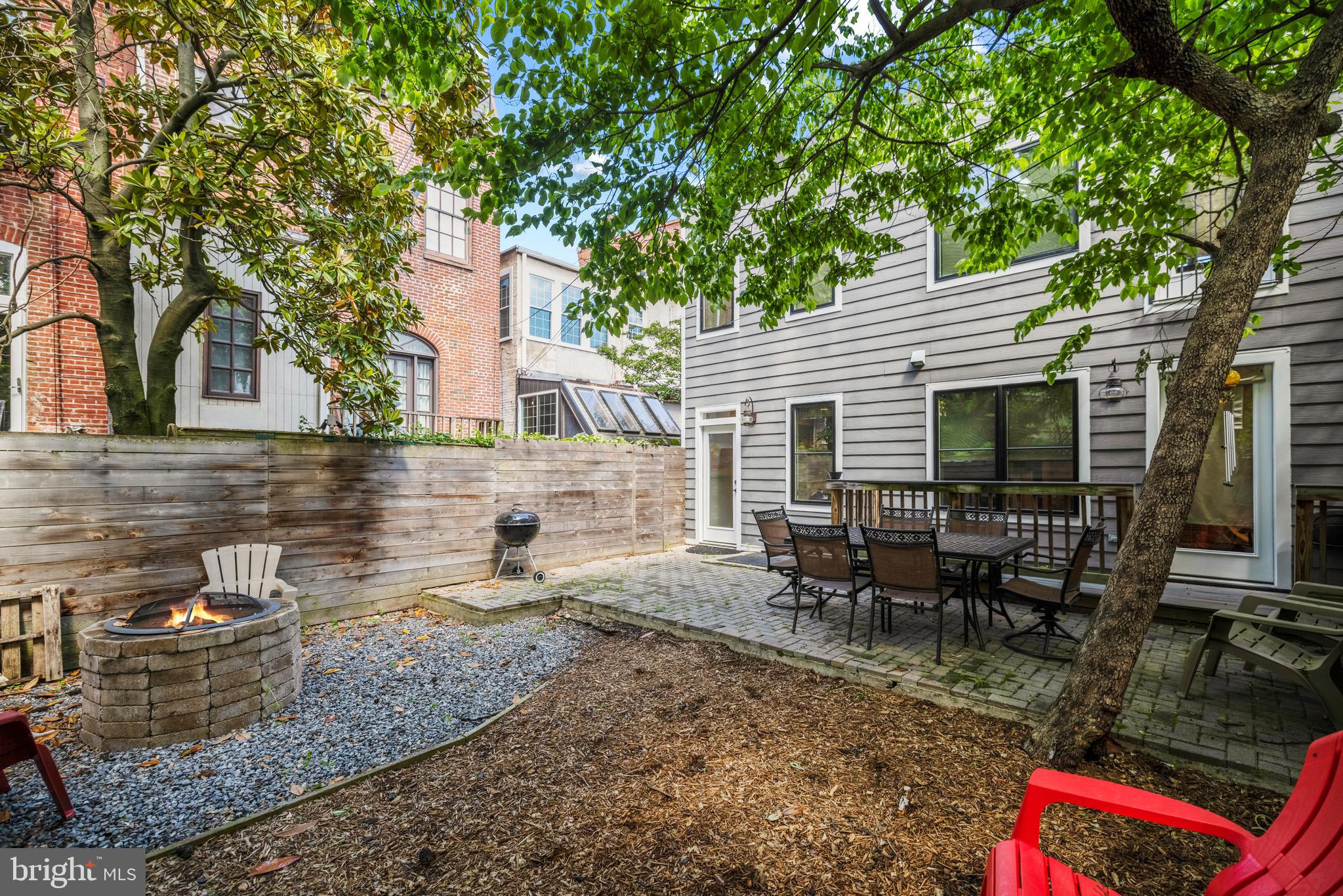 407 Independence Avenue Southeast Washington, DC 20003 - Photo 37 of 41