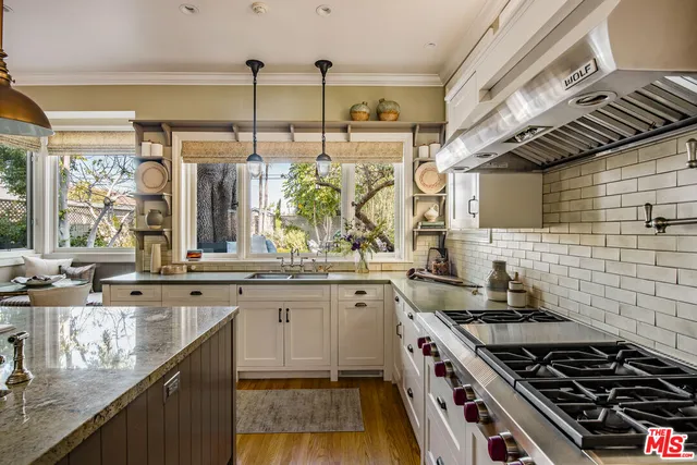 $4,500,000 | 2645 33rd Street, Santa Monica, CA 90405