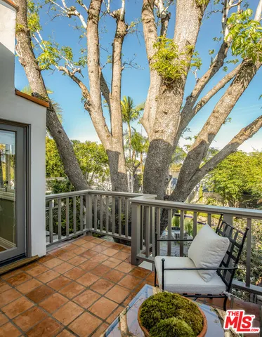 $4,500,000 | 2645 33rd Street, Santa Monica, CA 90405
