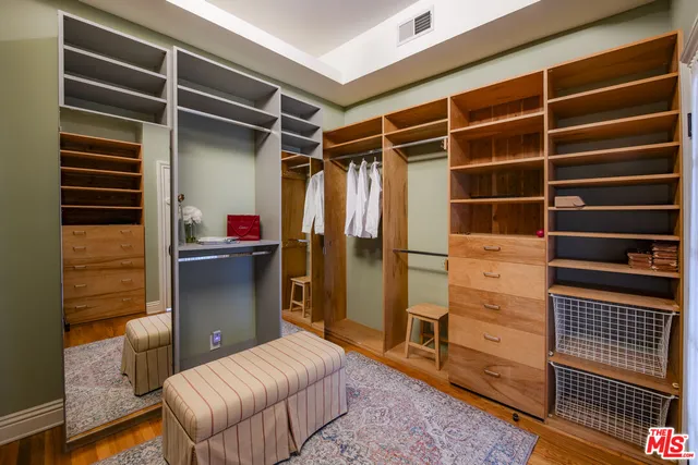 $4,500,000 | 2645 33rd Street, Santa Monica, CA 90405