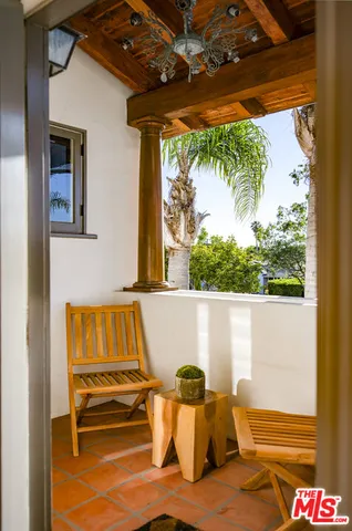 $4,500,000 | 2645 33rd Street, Santa Monica, CA 90405