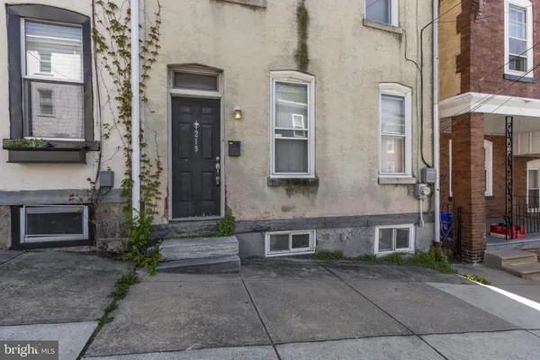 $2,575 | 219 Hermitage Street, Philadelphia, PA 19127