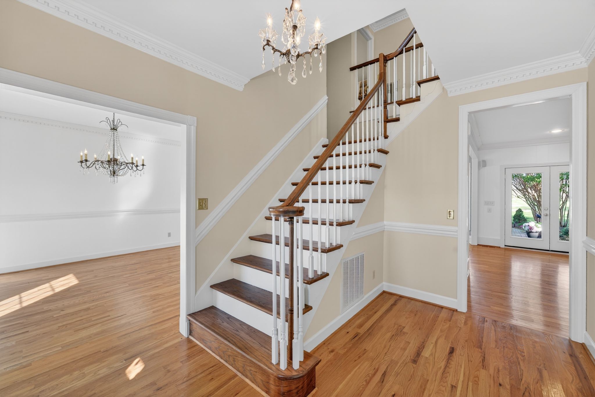 1553 North Main Street Columbia, TN 38401 - Photo 4 of 69
