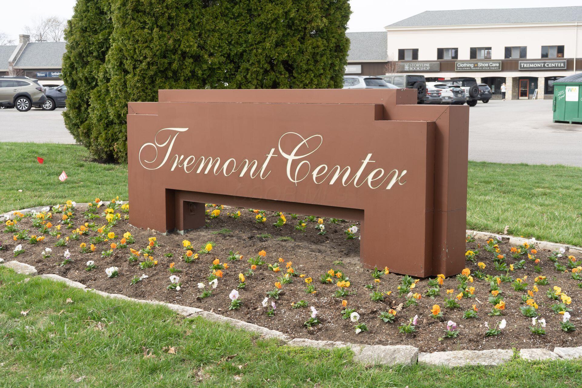 2228 Ridgeview Road Columbus, OH 43221 - Photo 42 of 51 Tremont Center