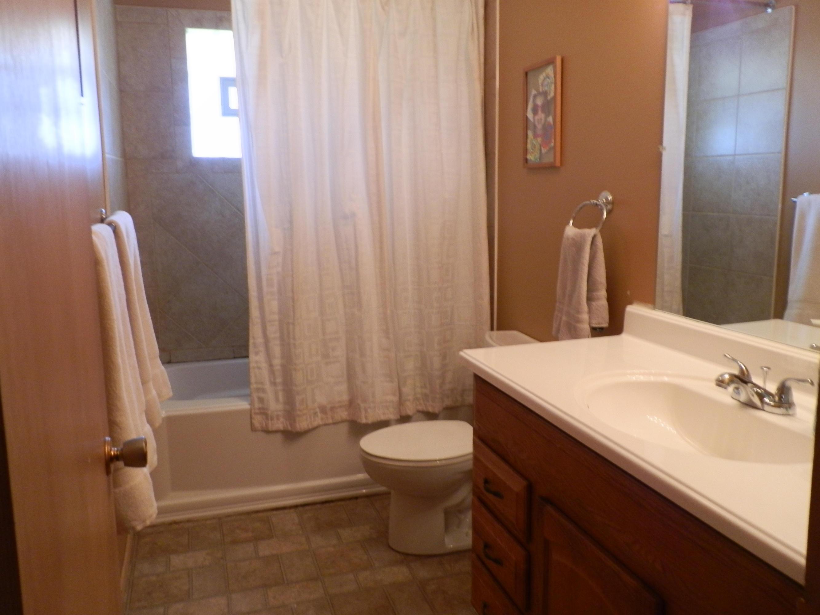 846 Bernhard Road Columbus, OH 43213 - Photo 15 of 23