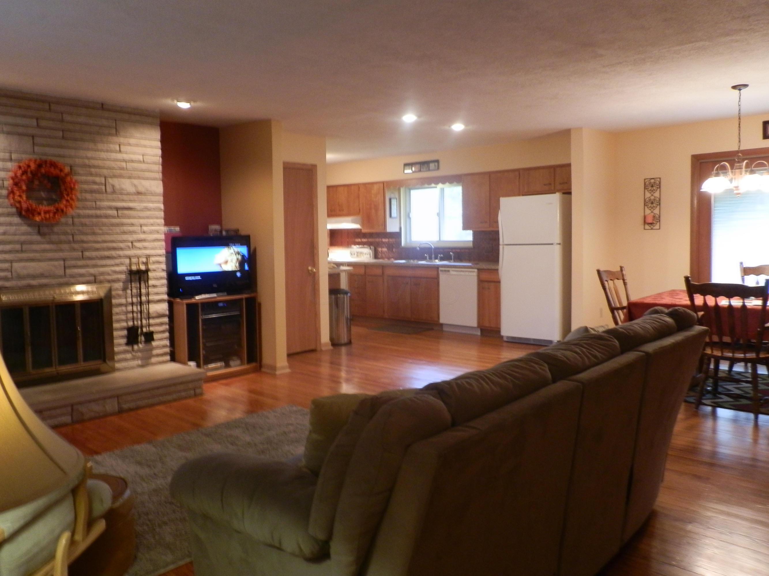 846 Bernhard Road Columbus, OH 43213 - Photo 10 of 23