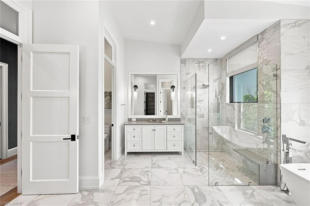 1300 Nautilus Road Naples, FL 34102 - Photo 35 of 50 Gallery Image 35
