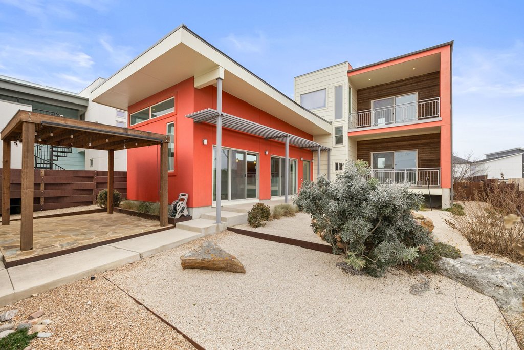 7412 Ava Lane Austin, TX 78724 - Photo 4 of 28 Back of house