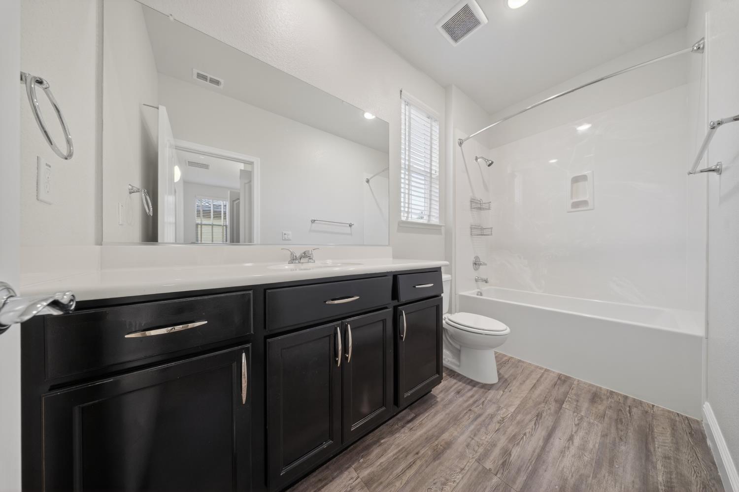 203 Rochdale Street Roseville, CA 95661 - Photo 32 of 46