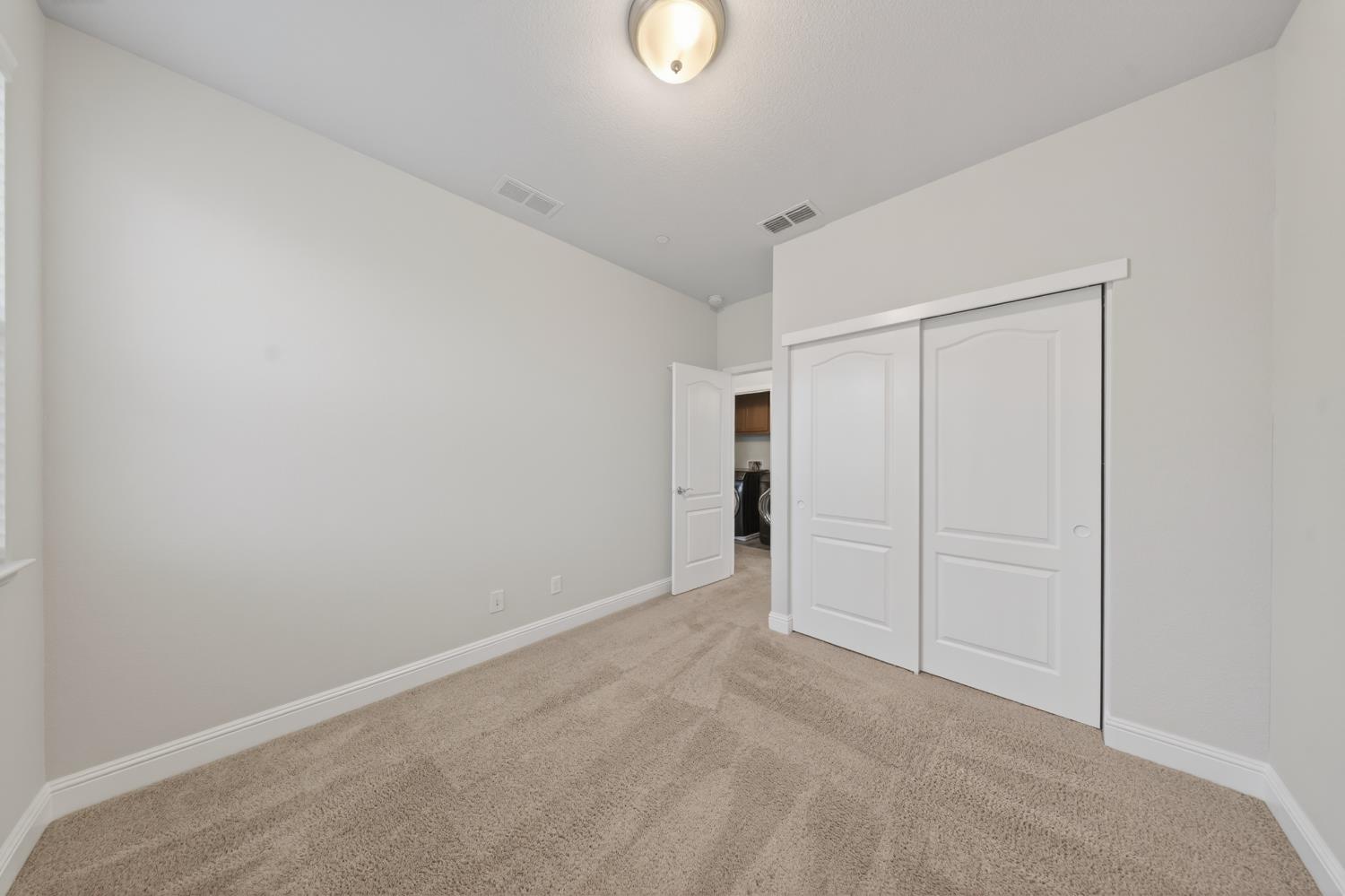 203 Rochdale Street Roseville, CA 95661 - Photo 41 of 46