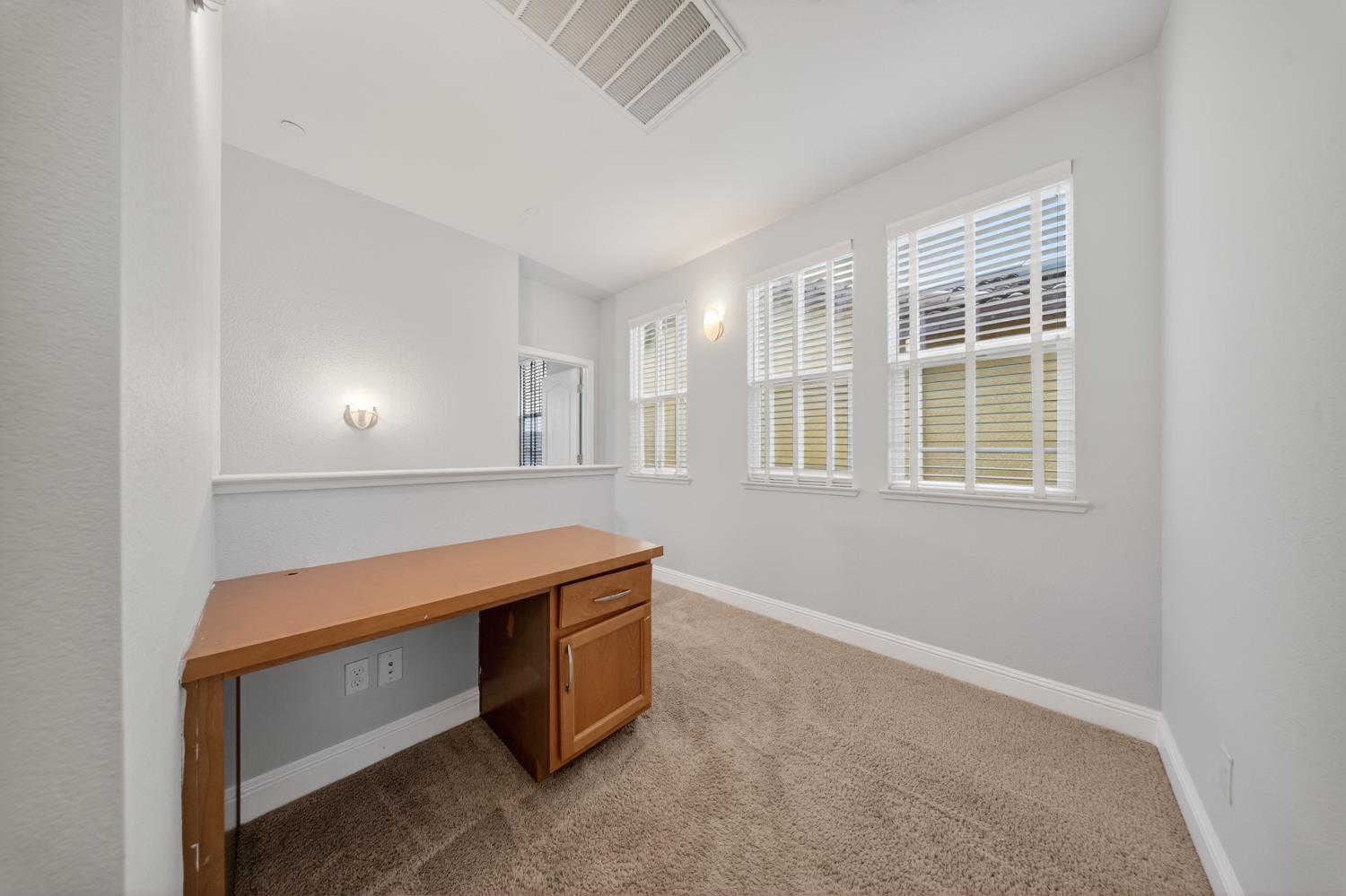 203 Rochdale Street Roseville, CA 95661 - Photo 43 of 46