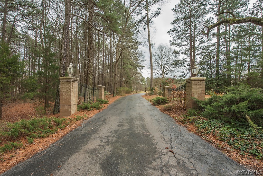 2066 Defense Road Petersburg, VA 23805 - Photo 3 of 50 Gallery Image 3