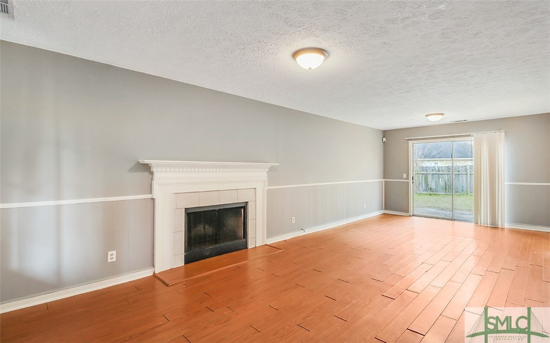 128 North Leeds Gate Road Savannah, GA 31406 - Photo 3 of 24 Living Room to left of entry way