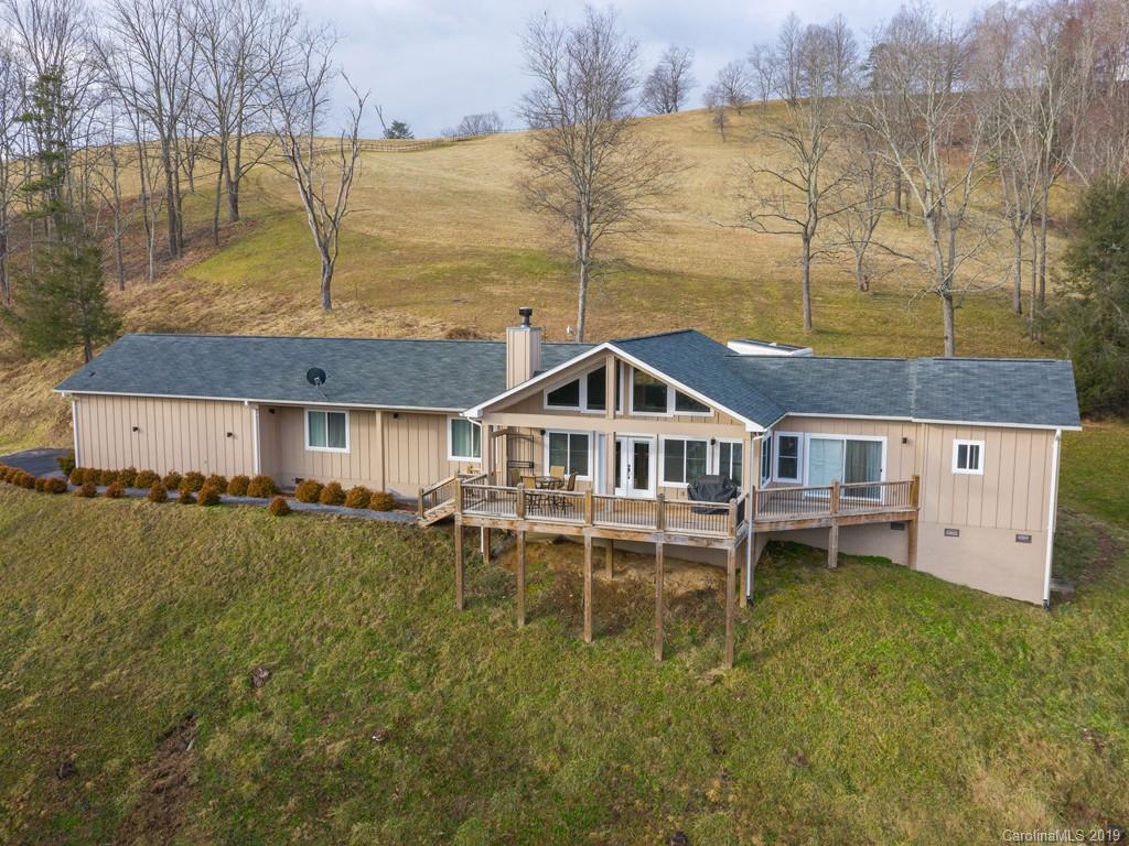 394 Haystack Hill Road Waynesville, NC 28785 - Photo 8 of 36
