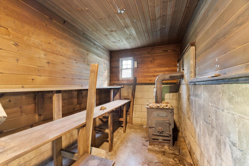 544 South Road Ashby, MA 01431 - Photo 40 of 42