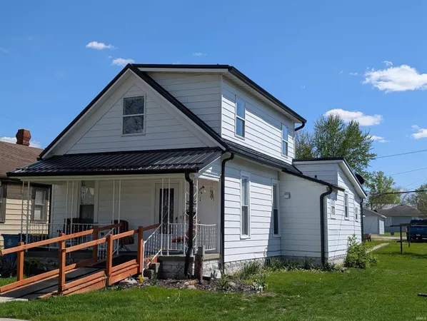 $170,000 | 420 East Central Avenue, Bluffton, IN 46714