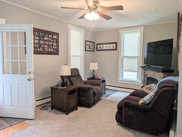 $170,000 | 420 East Central Avenue, Bluffton, IN 46714