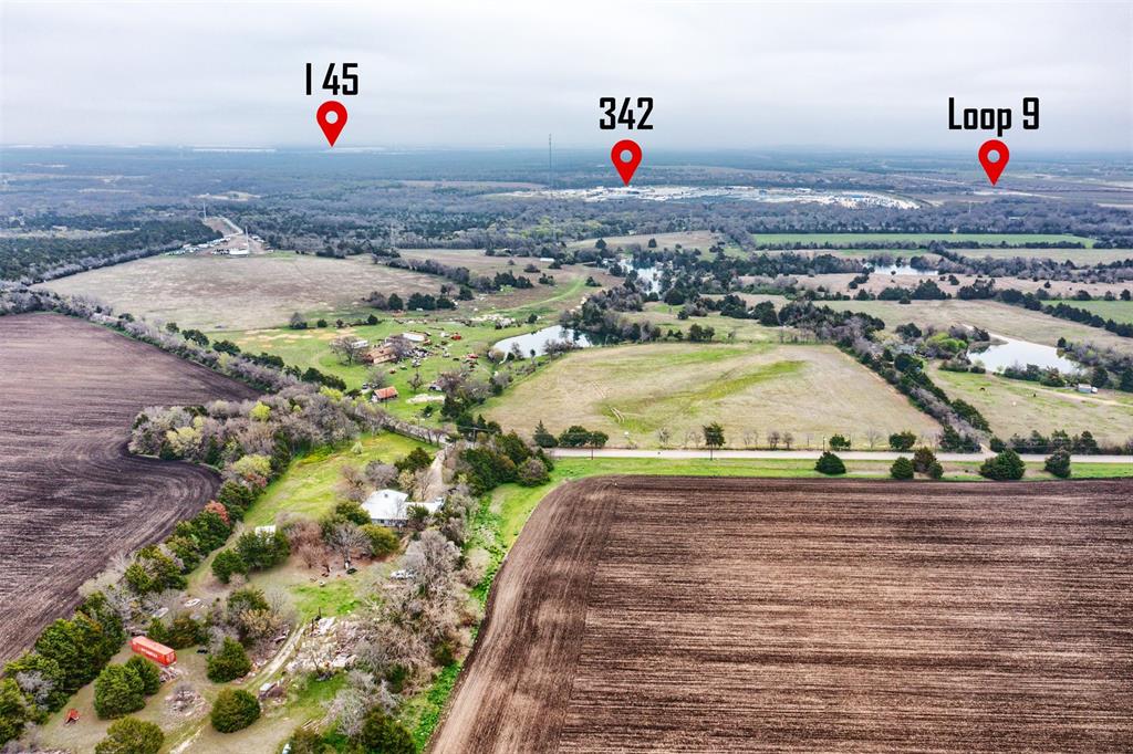 1414 South Bluegrove Road Lancaster, TX 75146 - Photo 31 of 35