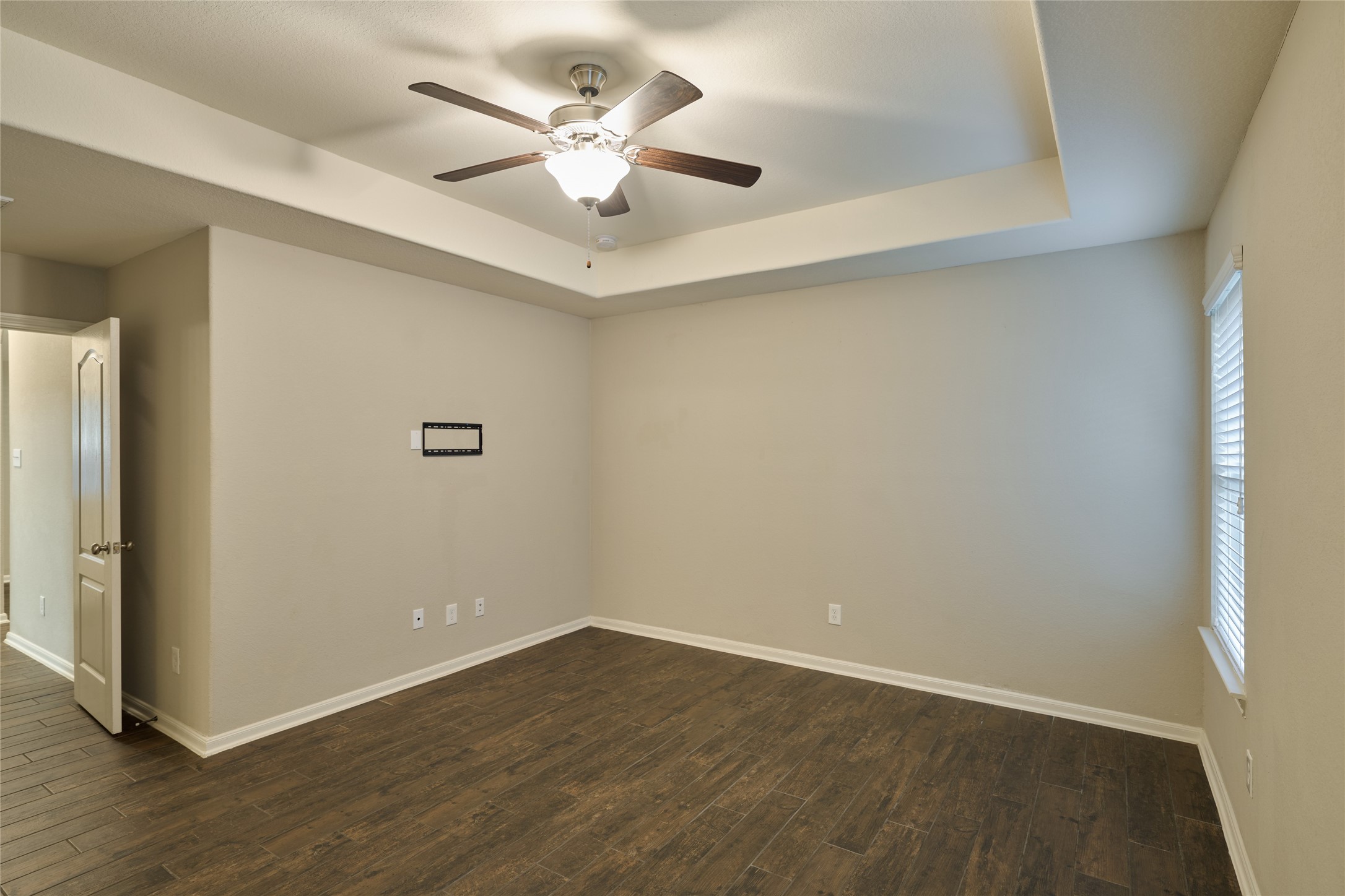 116 Fox Trail Road Montgomery, TX 77316 - Photo 26 of 50 Primary Bedroom with tray ceilings