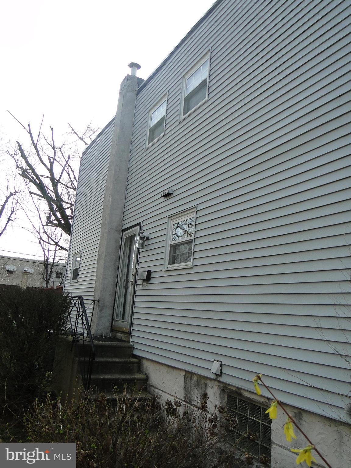 2853 Welsh Road Philadelphia, PA 19152 - Photo 3 of 24 Gallery Image 3