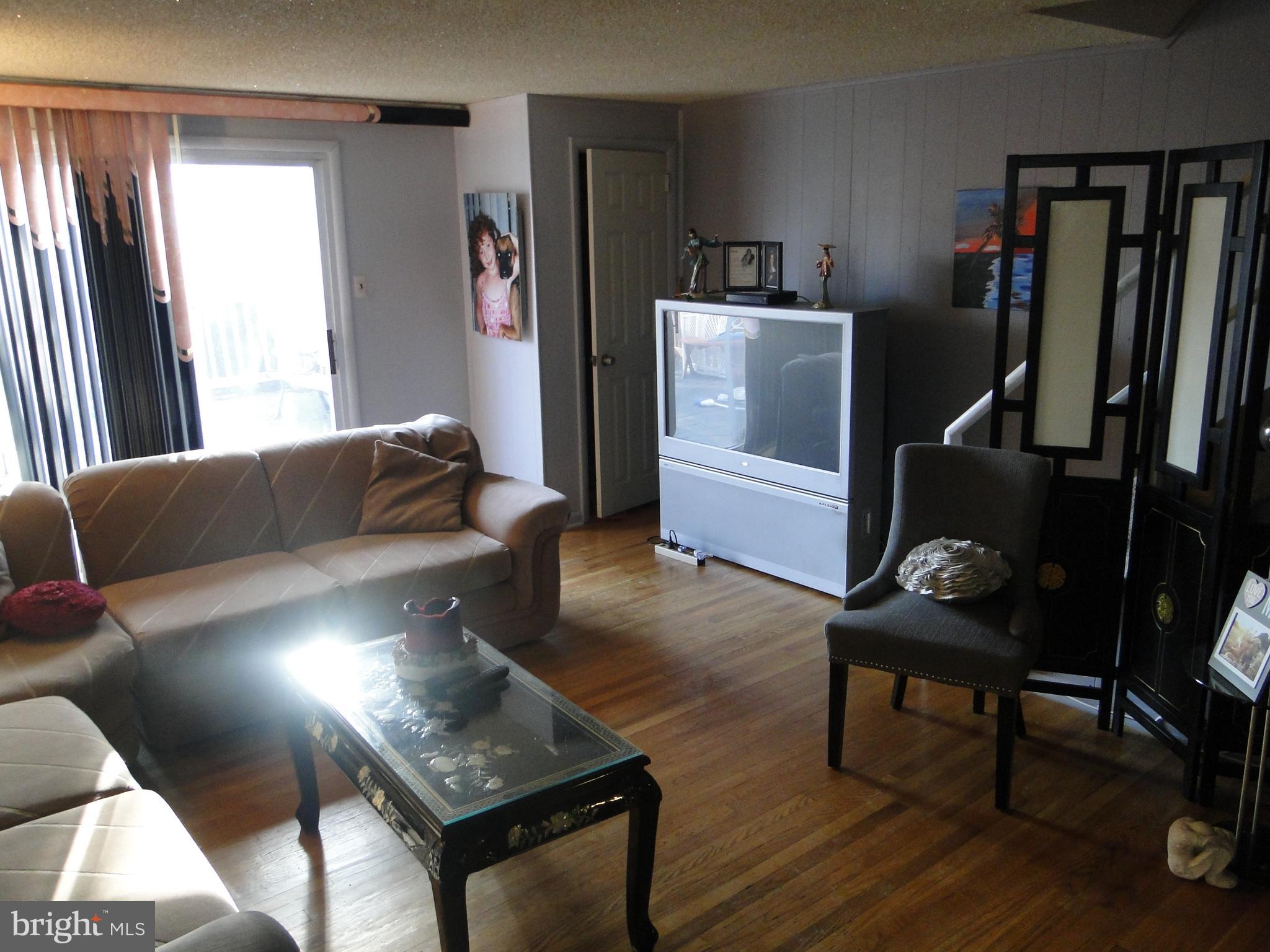 2853 Welsh Road Philadelphia, PA 19152 - Photo 7 of 24 Gallery Image 7