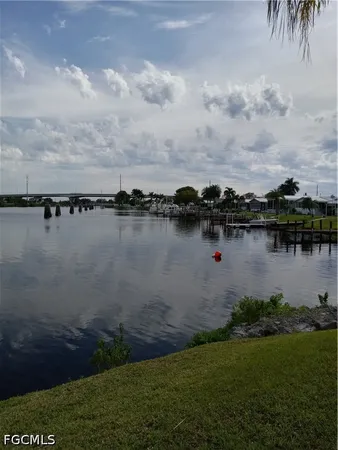 $179,000 | 814 Big Branch Lane, Moore Haven, FL 33471