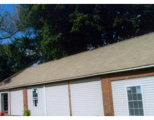19 Halmstad Street Worcester, MA 01607 - Photo 2 of 3 Gallery Image 2