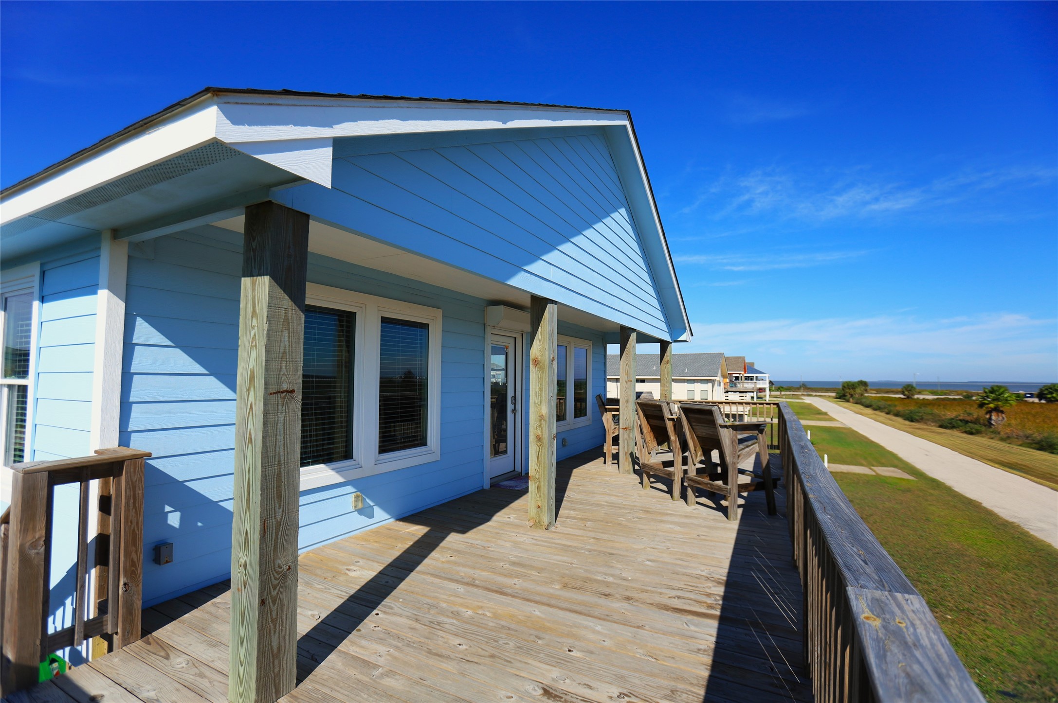 131 Pieces Of 8 Freeport, TX 77541 - Photo 7 of 43 a dinning table and chairs in the balcony