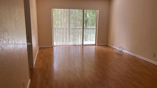 $153,500 | 8060 Fairview Drive, Unit 208, Tamarac, FL 33321