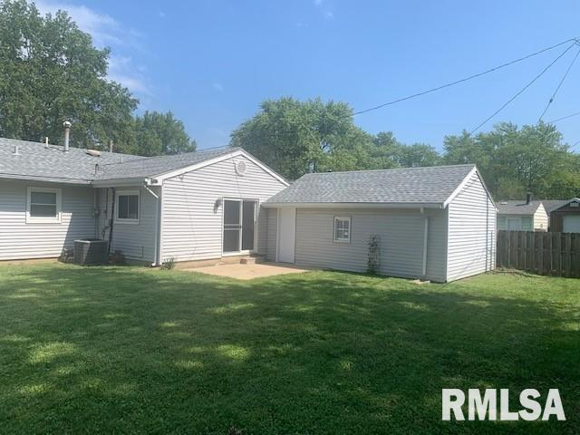 100 Windsor Road Springfield, IL 62702 - Photo 27 of 31