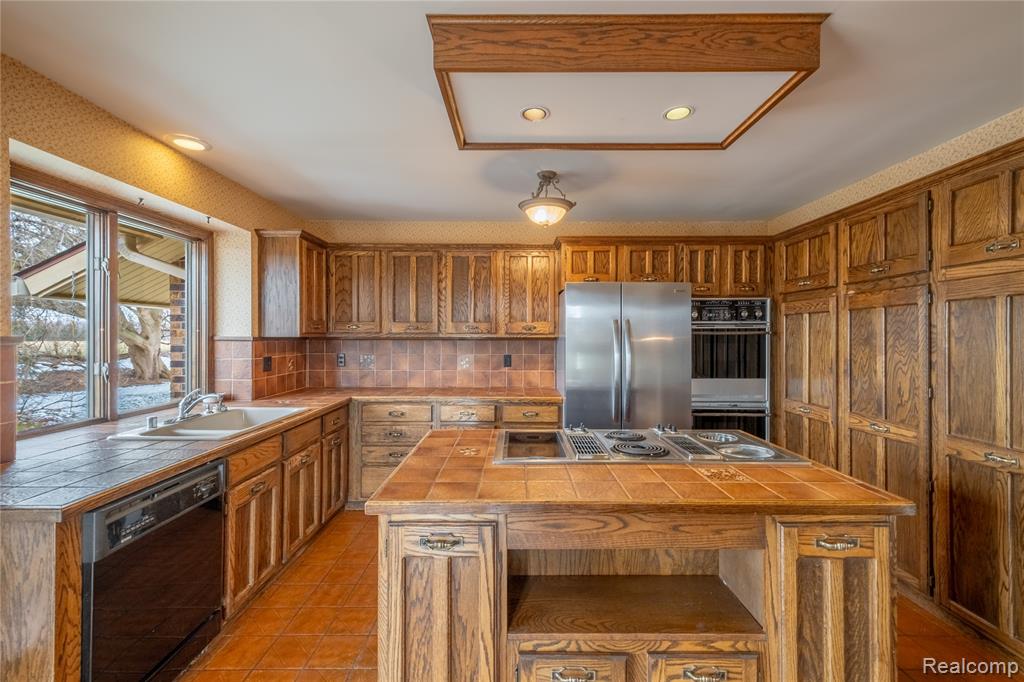 3155 Beech Tree Lane Flushing, MI 48433 - Photo 8 of 40