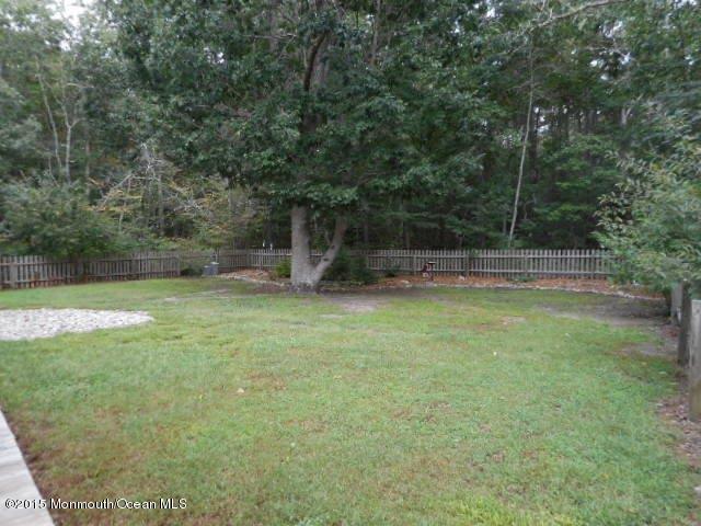 1264 Ridge Avenue Manahawkin, NJ 08050 - Photo 6 of 9 008