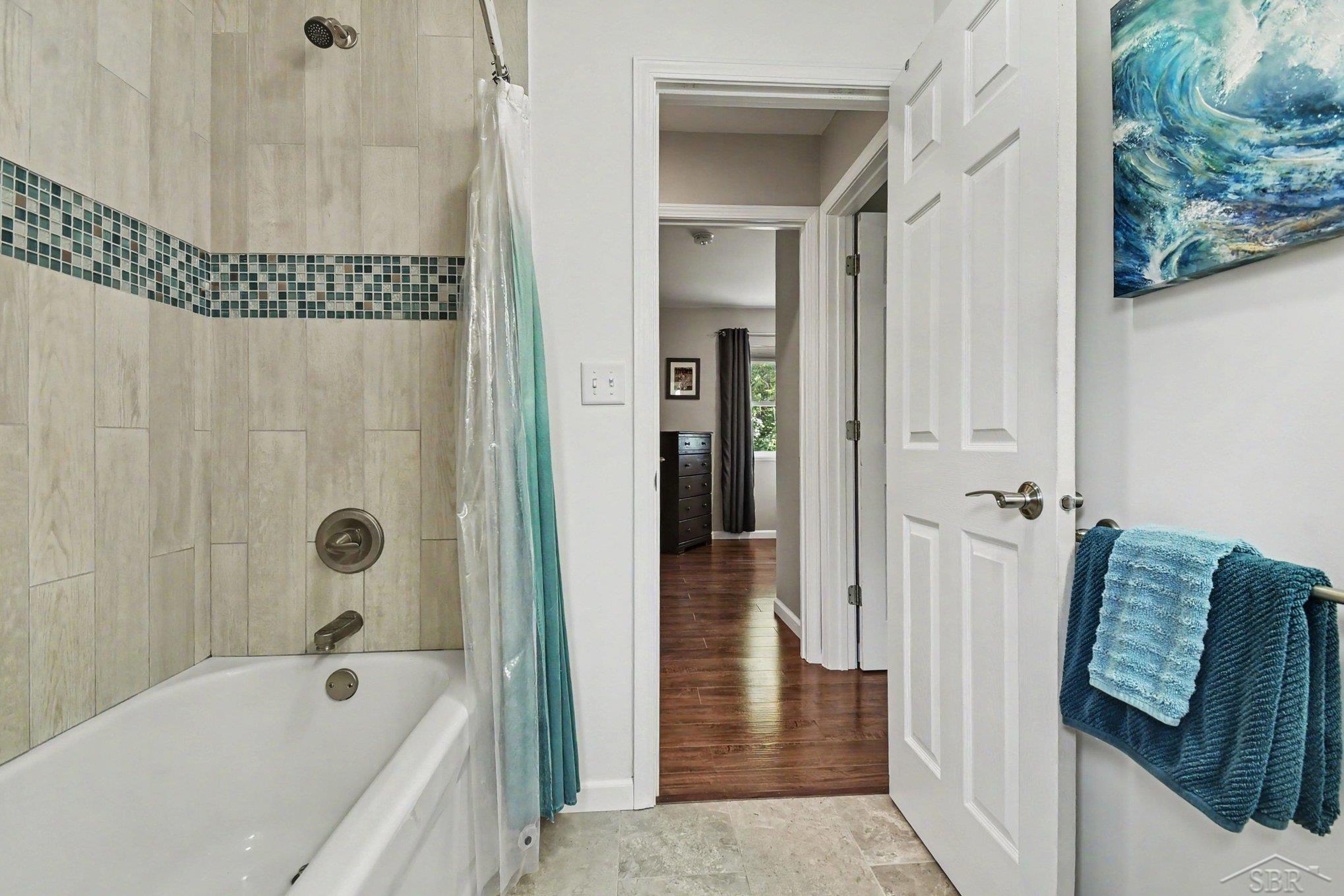 2319 East Freeland Road Midland, MI 48640 - Photo 17 of 31