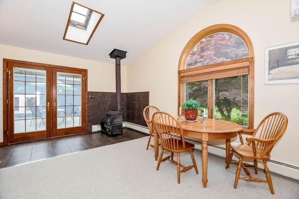 670 Front Street Marion, MA 02738 - Photo 15 of 41