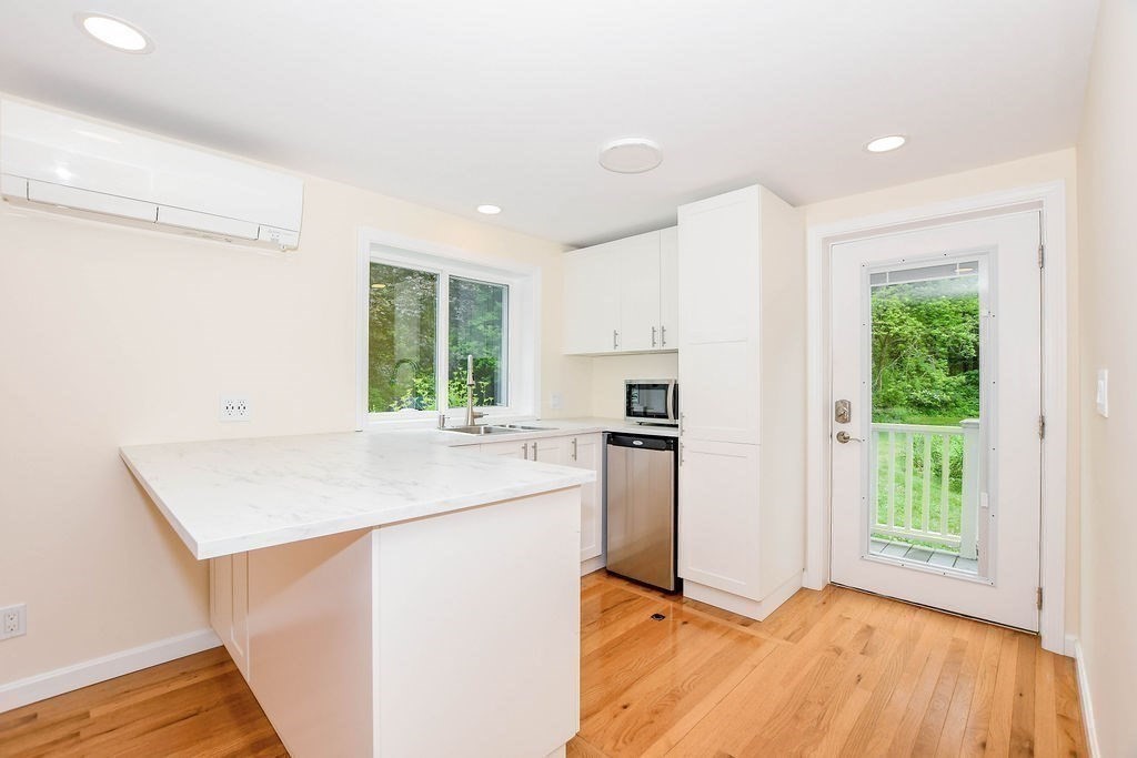 670 Front Street Marion, MA 02738 - Photo 30 of 41