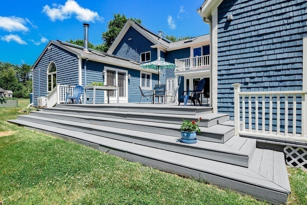 670 Front Street Marion, MA 02738 - Photo 3 of 41