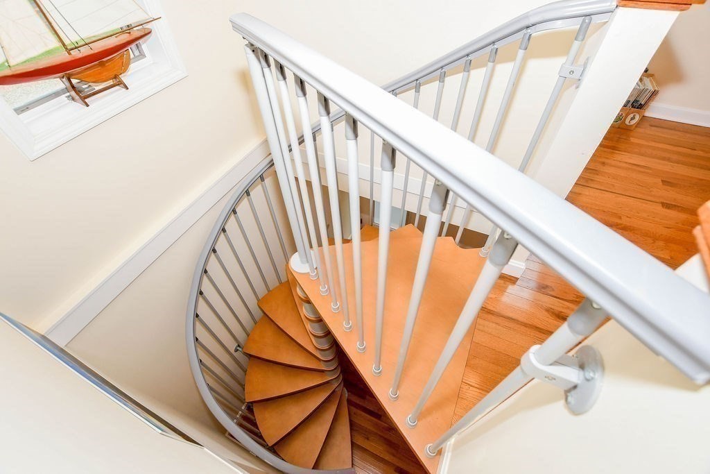 670 Front Street Marion, MA 02738 - Photo 33 of 41