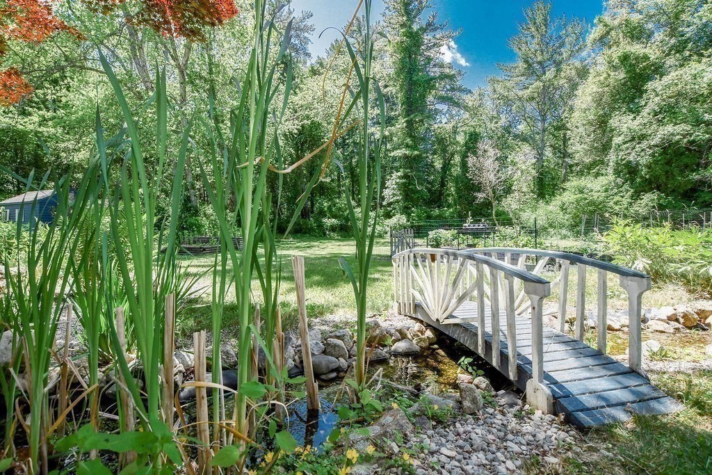 670 Front Street Marion, MA 02738 - Photo 36 of 41