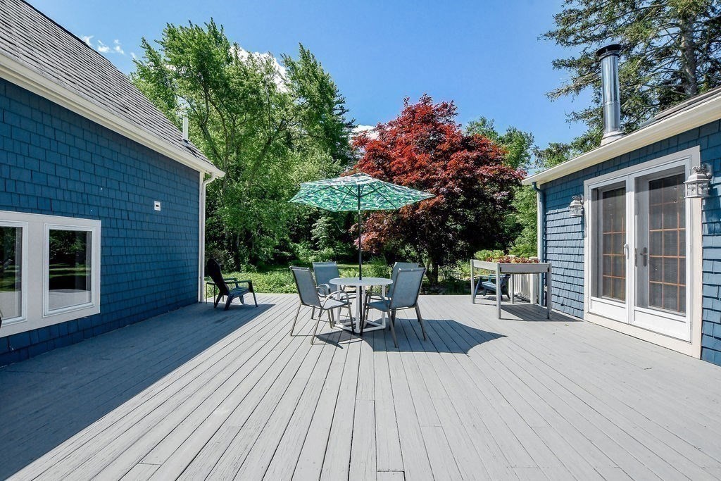 670 Front Street Marion, MA 02738 - Photo 38 of 41