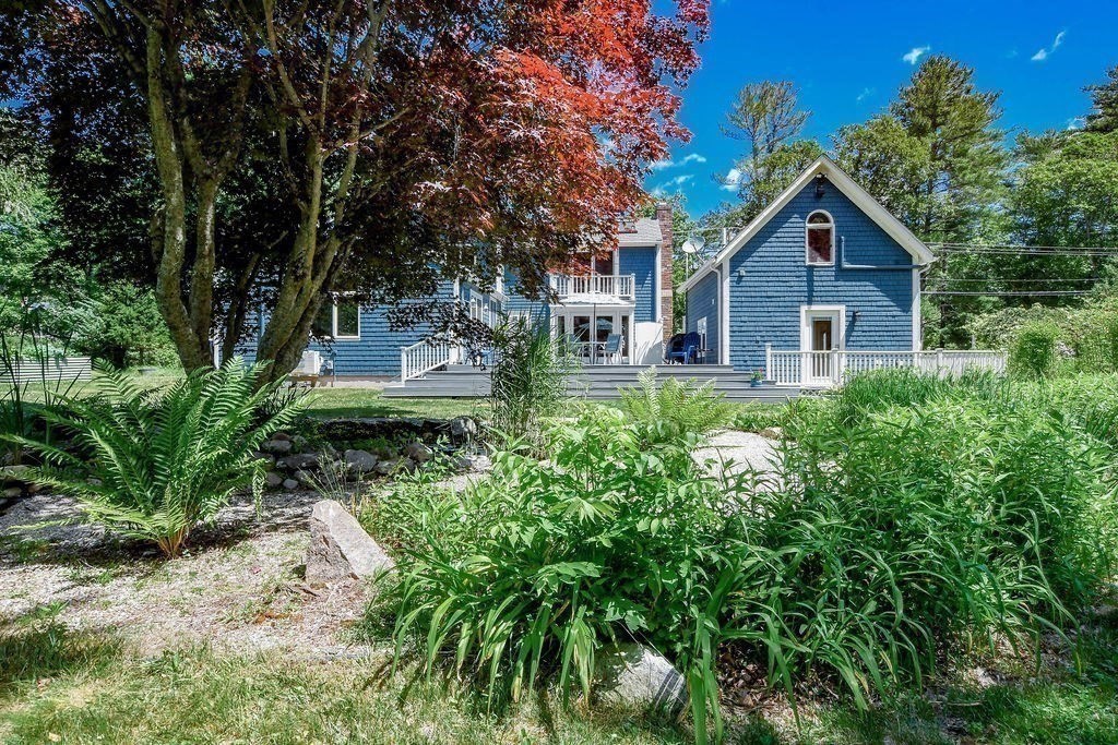 670 Front Street Marion, MA 02738 - Photo 5 of 41