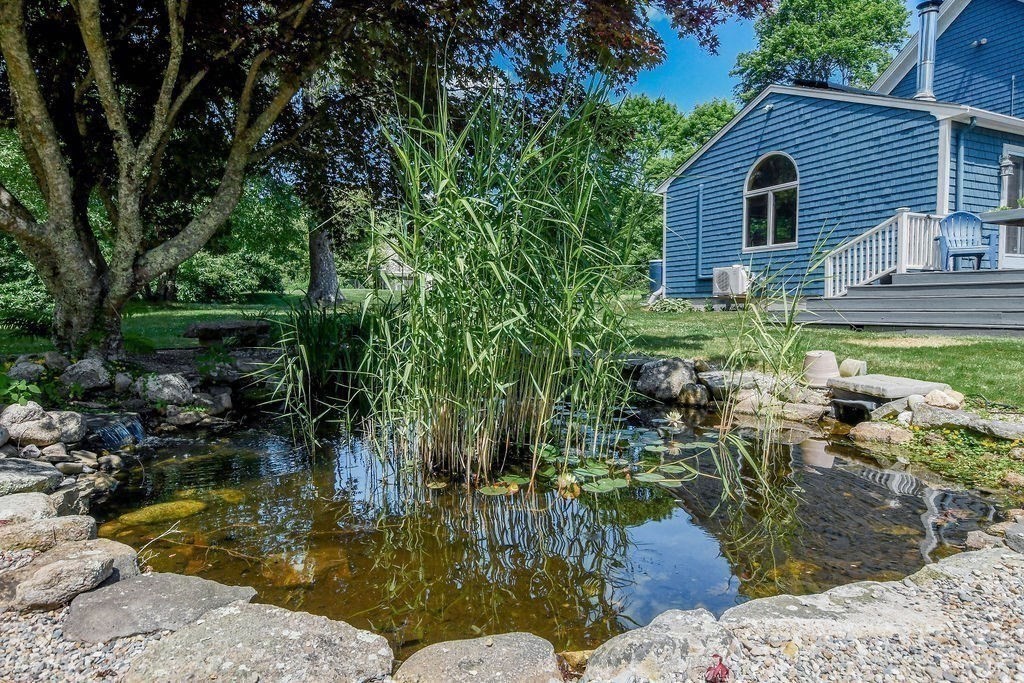 670 Front Street Marion, MA 02738 - Photo 6 of 41