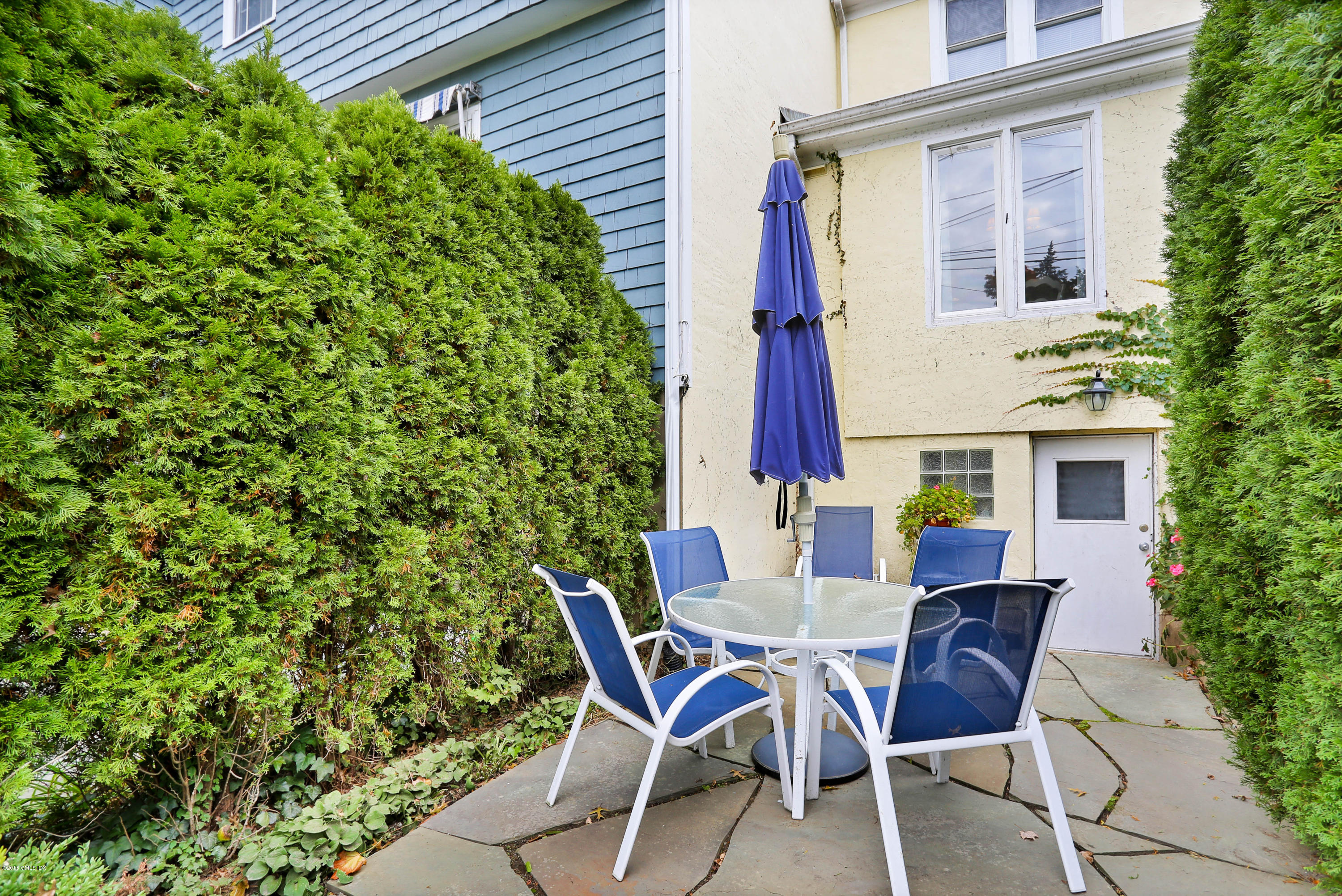 98 Valley Road, Unit 3 Cos Cob, CT 06807 - Photo 17 of 22 98 Valley Rd Unit APT 3 Cos-print-021-27