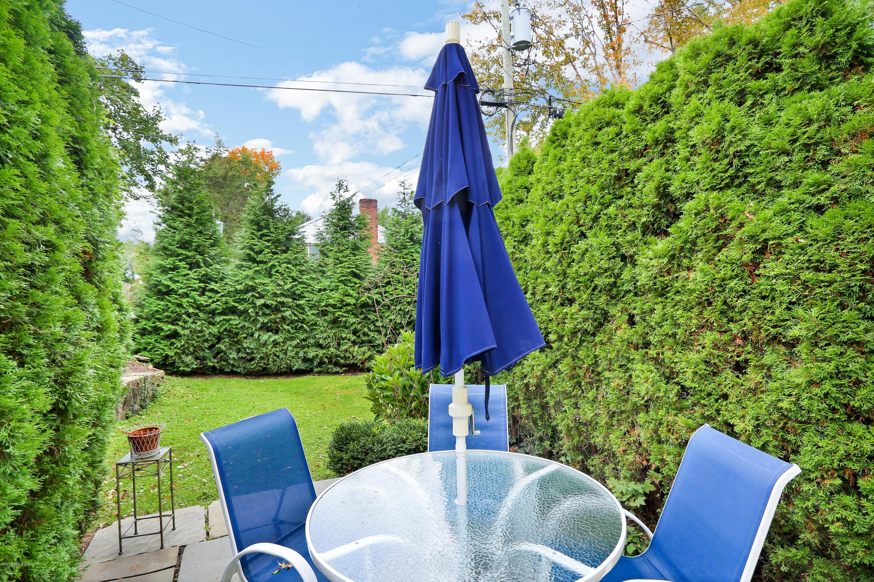 98 Valley Road, Unit 3 Cos Cob, CT 06807 - Photo 20 of 22 98 Valley Rd Unit APT 3 Cos-print-024-2-