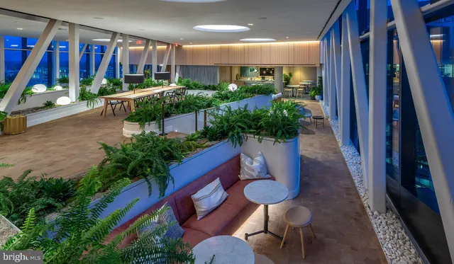 $3,165 | 4710 Elm Street, Unit 1BE1613, Bethesda, MD 20814