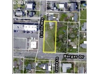 2035 East Irwin Way Eugene, OR 97402 - Photo 2 of 6 a picture of a door of the house