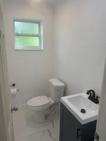 $3,500 | 6410 Northwest Miami Court, Miami, FL 33150