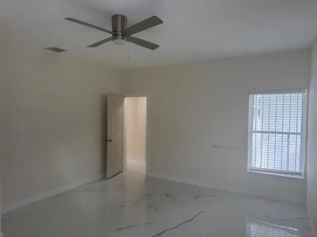 $3,500 | 6410 Northwest Miami Court, Miami, FL 33150