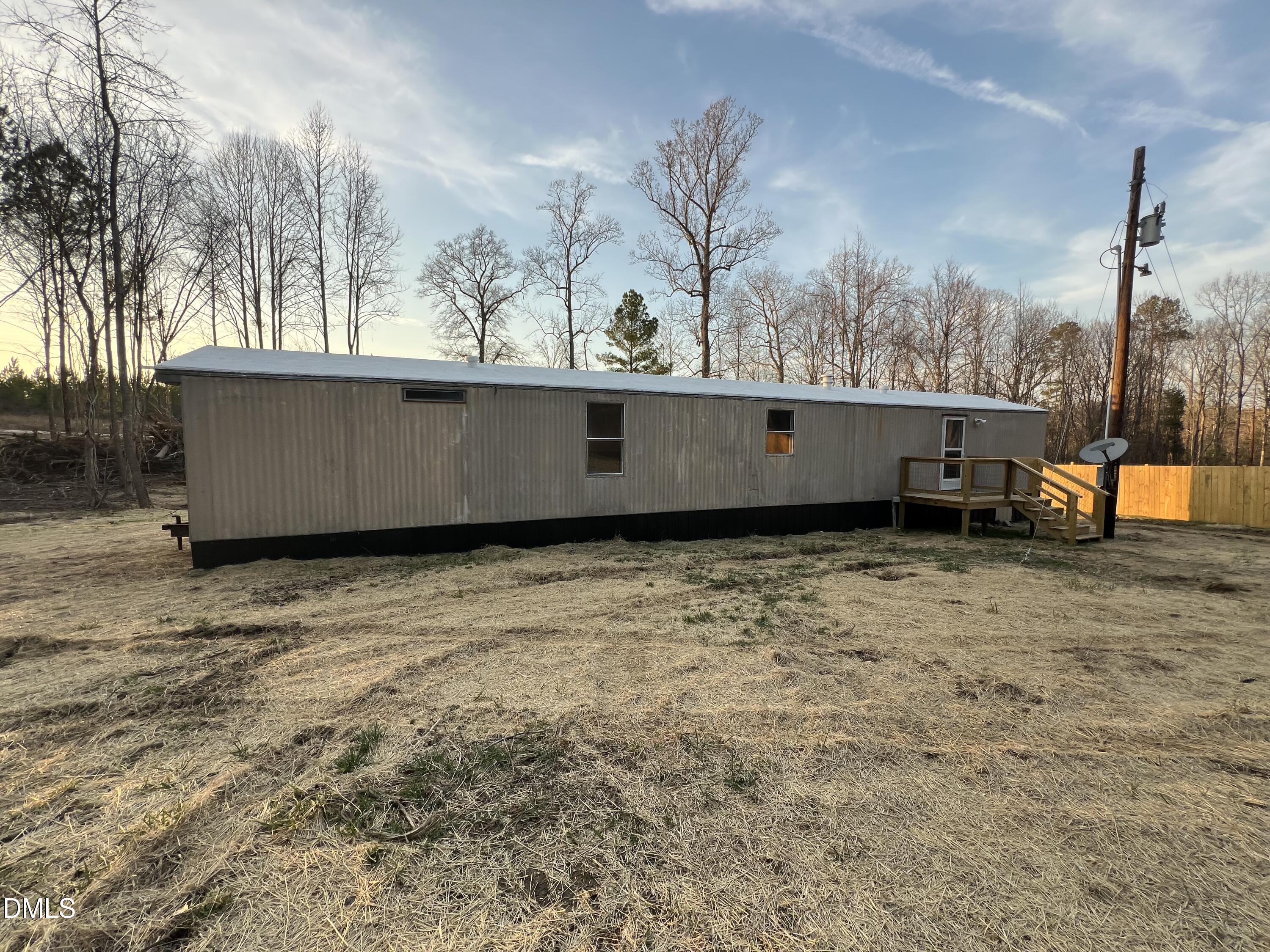 1071 Davis Bugg Road Warrenton, NC 27589 - Photo 5 of 13 a view of outdoor space and yard