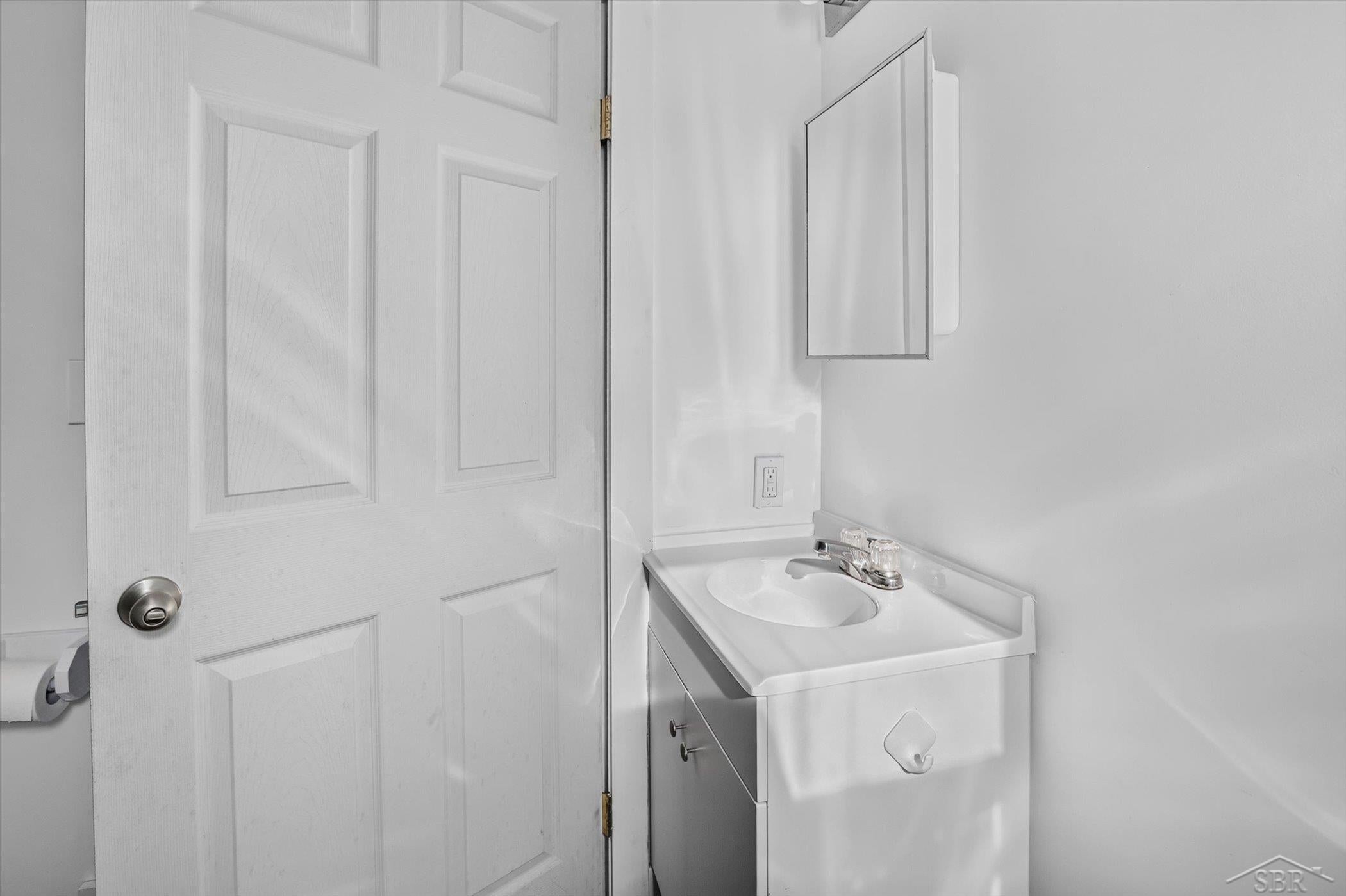 39 Washington Street Sebewaing, MI 48759 - Photo 35 of 36 Gallery Image 35